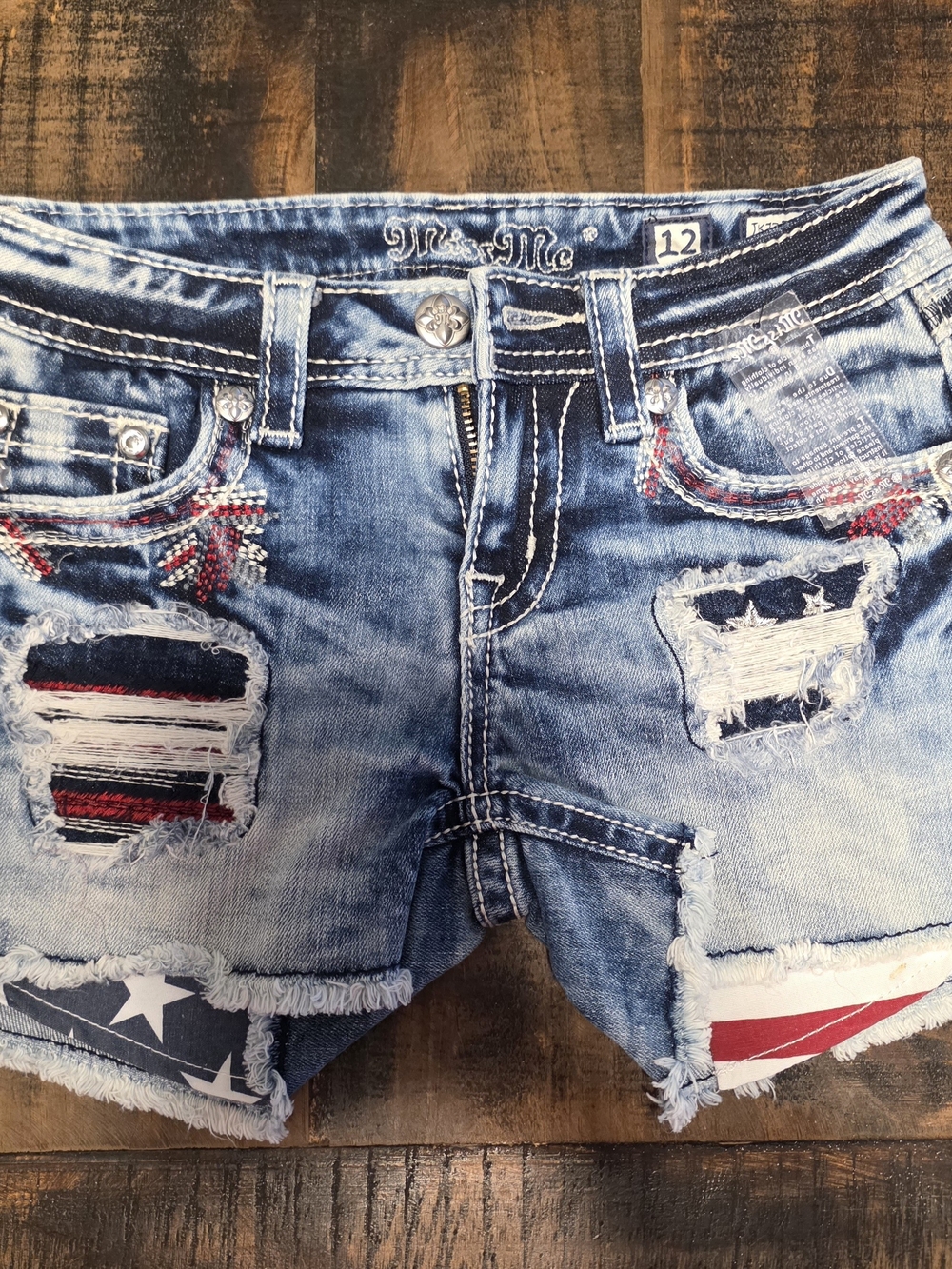 Miss Me Distressed Embroidered Flag Accent Denim Shorts - Blue/Red/White